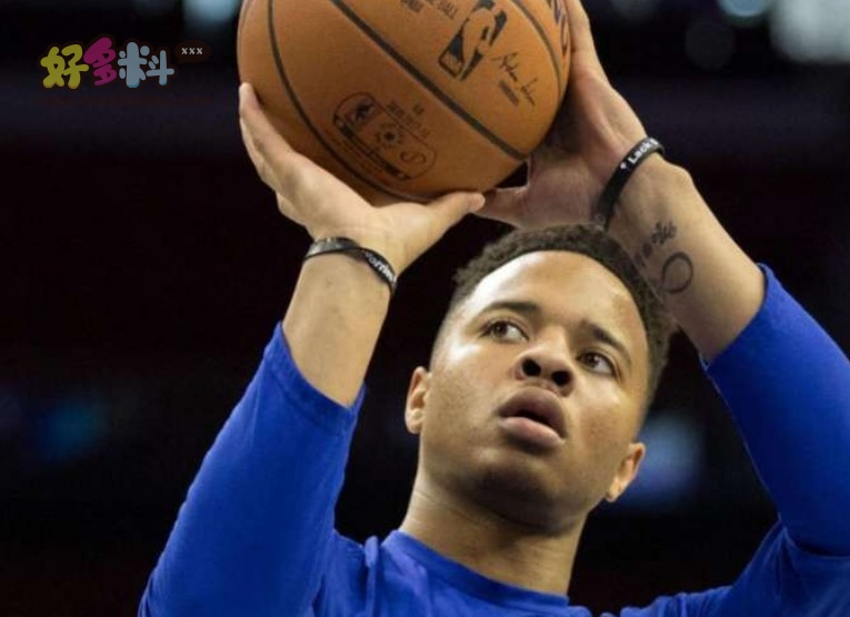 NBA中投篮姿势最难看的是谁 他习惯向左倾斜自己的身体